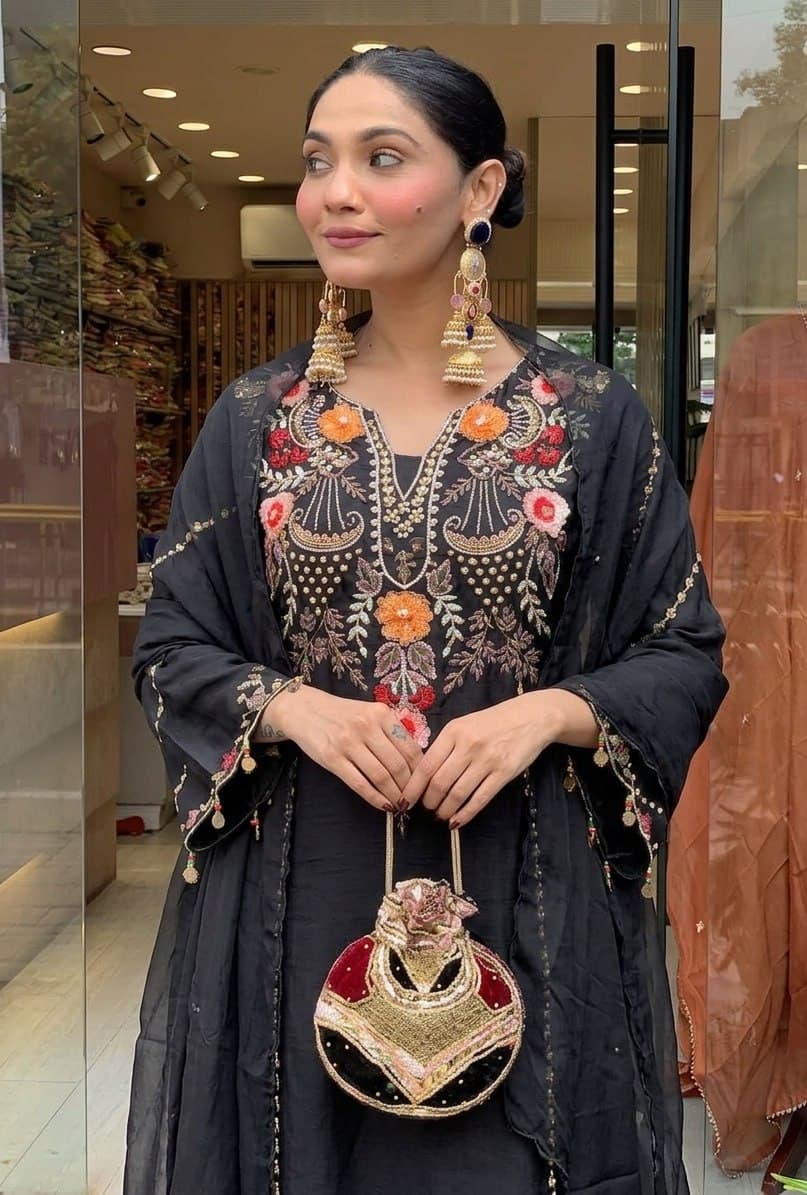 Women Embroidered Kurti Pant Dupatta Set