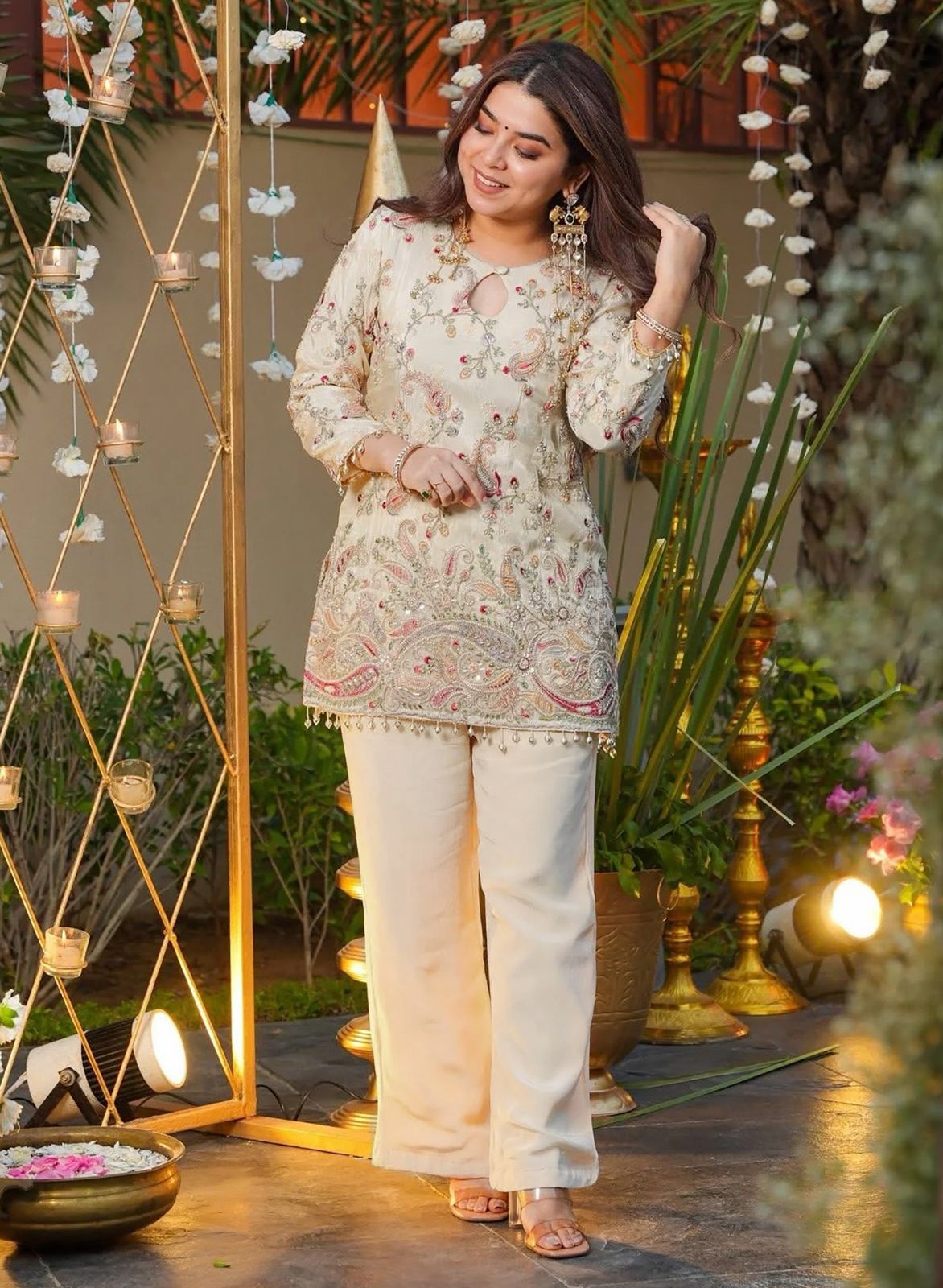 MY Fashion Premium Embroidered Kurti & Pant Set � AL-1006