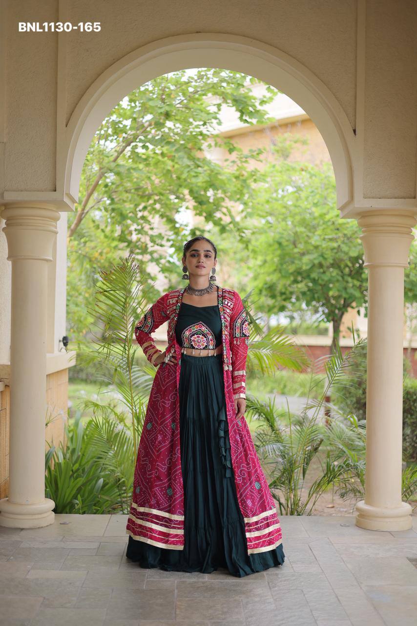 14KG Reyon Kutchi Gamthi Thread Embroidered Mirror Work Navratri Gown