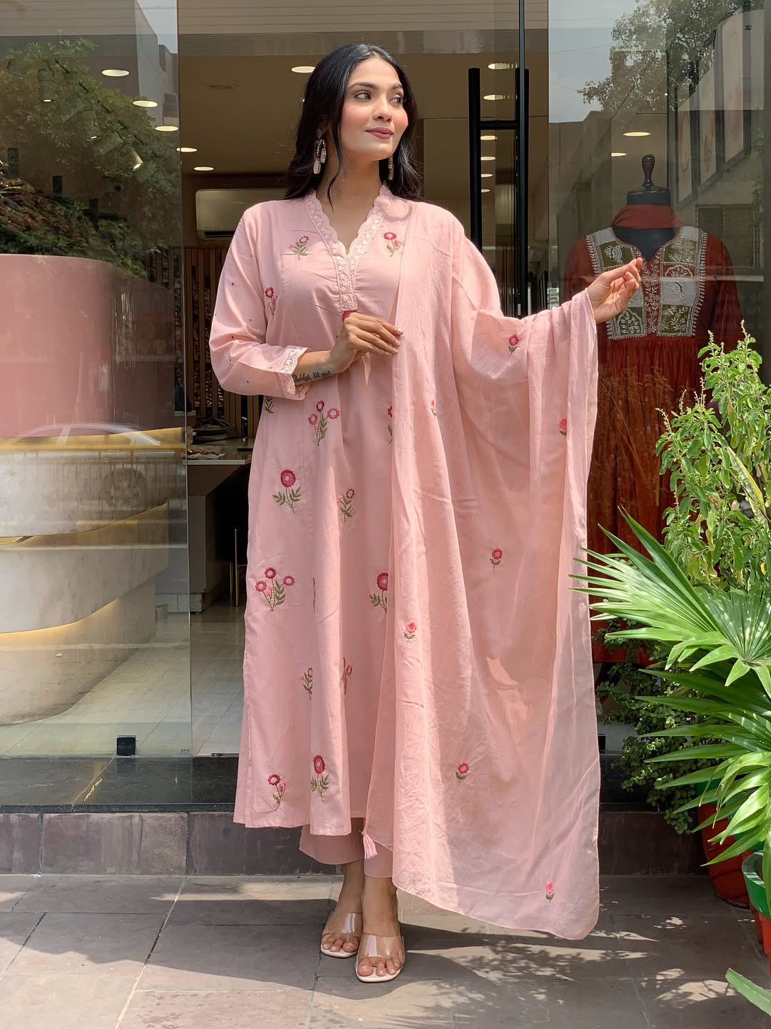 MY Fashion Premium Embroidered P.V. Chanderi Kurti Pant & Dupatta Set � DI-MADHURI