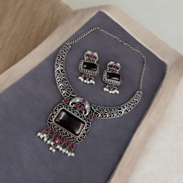 Antique Elephant Hasali Necklace Set