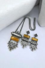 Mesmerizing Antique Touch Silver Replica Pendant Set | Elegant Oxidized Monalisa Stone Jewelry - Image 3