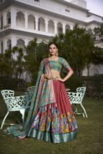 Dhingli Lehenga Choli