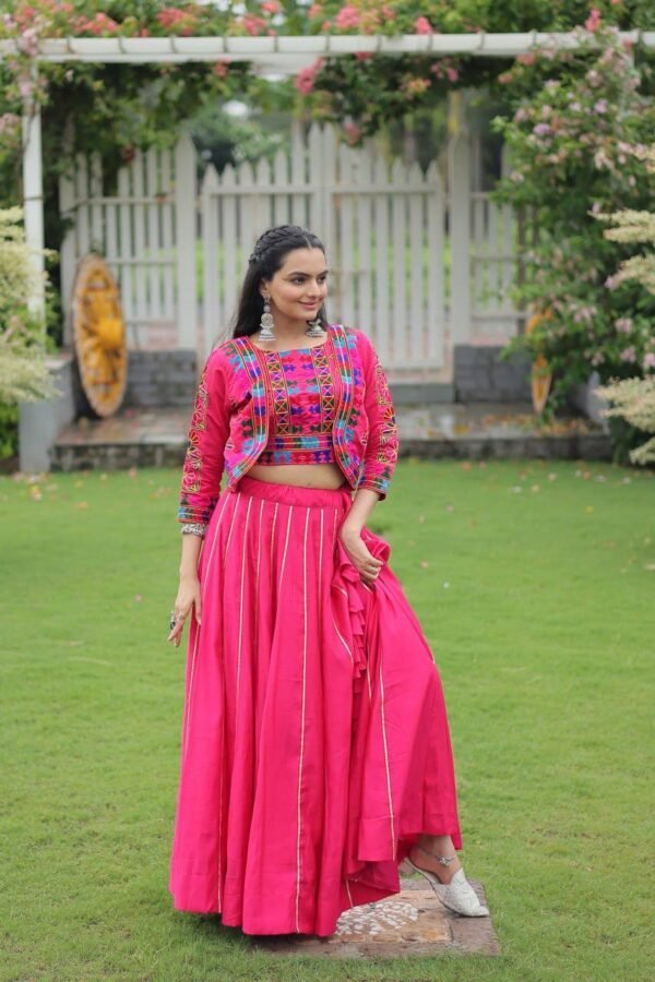 Kutchi Work Lehenga Choli (21) Kutchi Work Lehenga Choli – 8M Flair | Full-Stitched | Navratri Special 2025 - Image 22