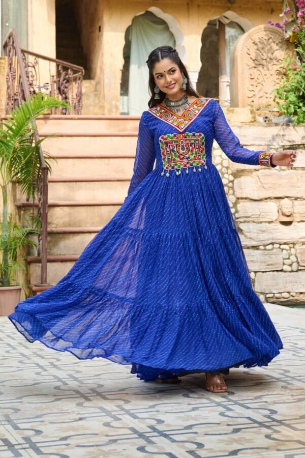 Laheriya Print Kutchi Patchwork Gown (13) Laheriya Print Kutchi Patchwork Gown