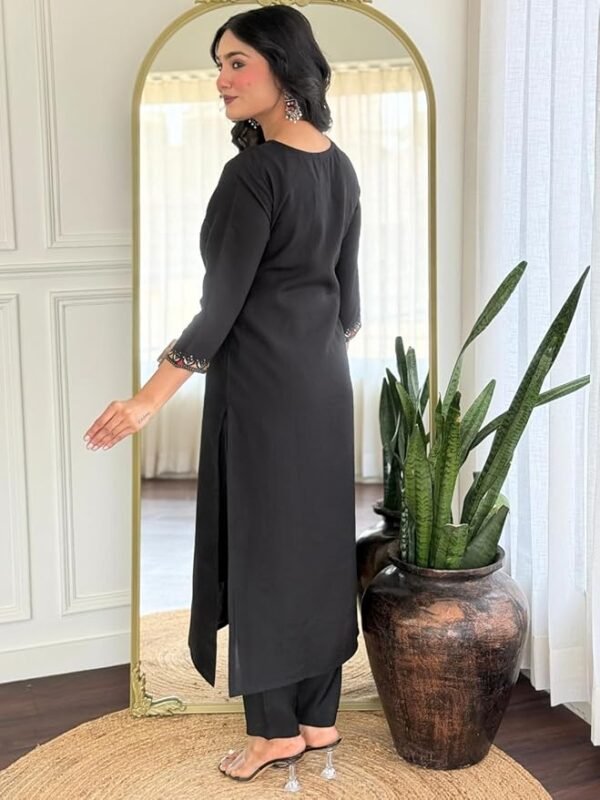 Black Kurti with Pant Dupatta1 Black Kurti with Pant Dupatta – Roman Silk Embroidered Set for Women| My Fashion - Image 4
