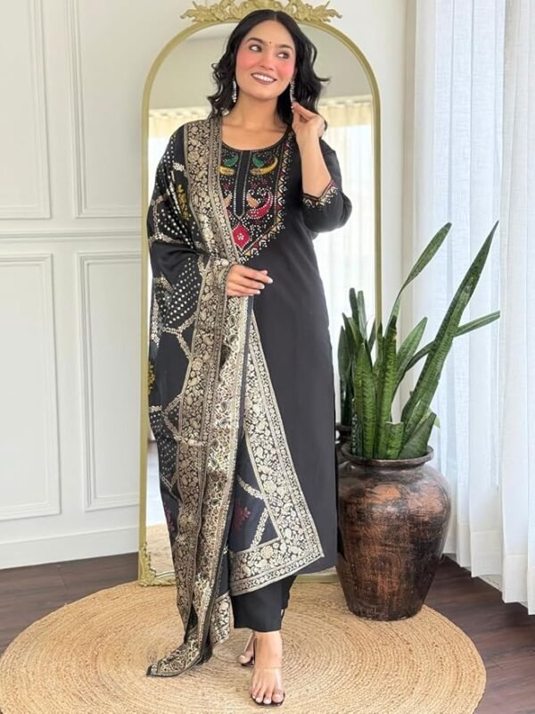 Black Kurti with Pant Dupatta2 Black Kurti with Pant Dupatta – Roman Silk Embroidered Set for Women| My Fashion - Image 3