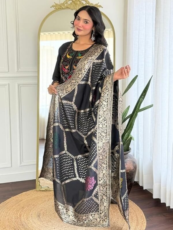 Black Kurti with Pant Dupatta3 Black Kurti with Pant Dupatta – Roman Silk Embroidered Set for Women| My Fashion - Image 2