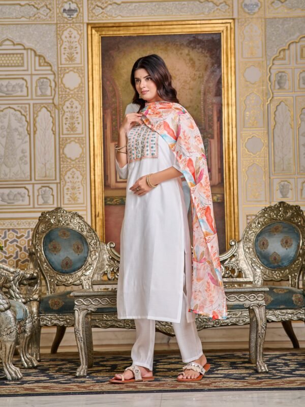 New Women Chanderi Kurta With Pant Dupatta Set | My Fashion - Image 8