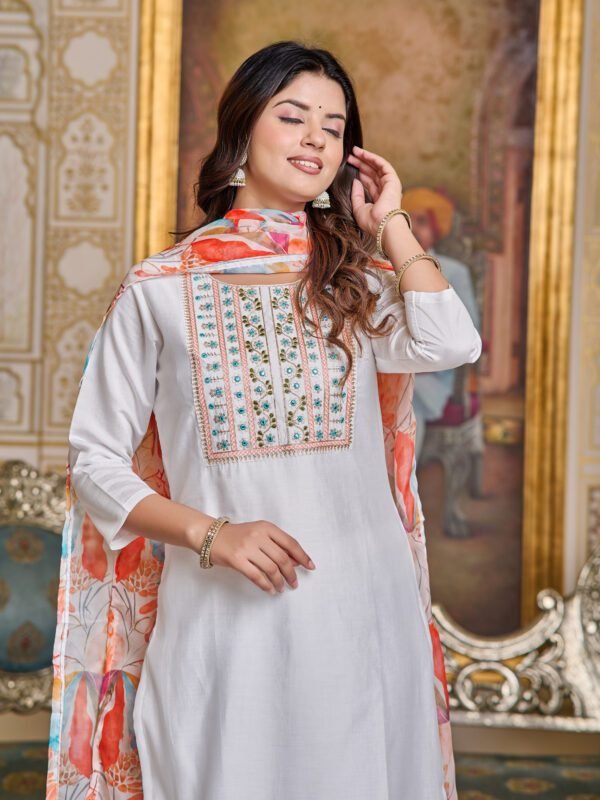 Chanderi Kurta With Pant Dupatta Set4 Women Chanderi Kurta With Pant And Dupatta Set | My Fashion - Image 6