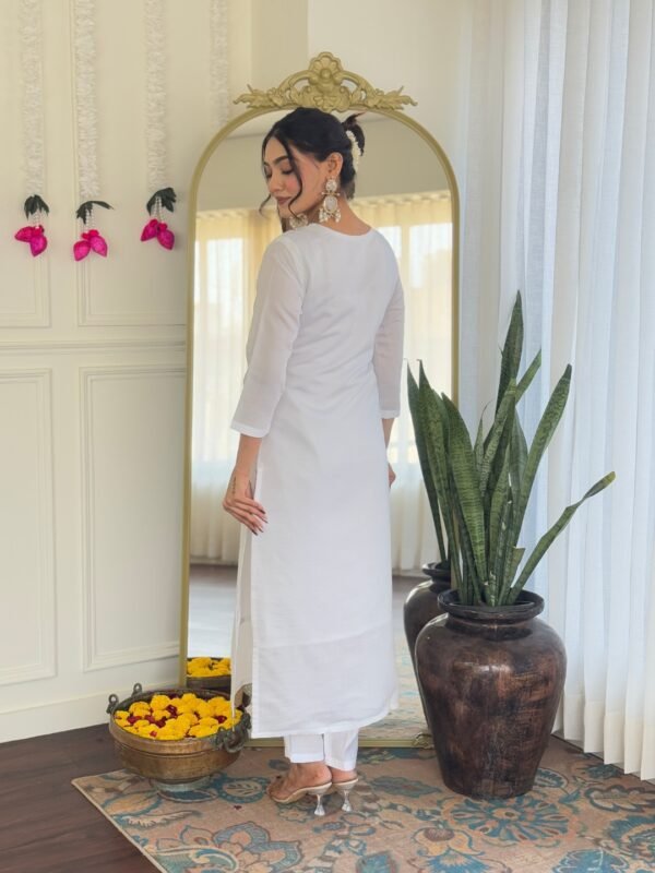 White Kurti with Pant Dupatta2 New White Kurti with Pant Dupatta – Embroidered Viscose Chanderi Set | My Fashion - Image 6