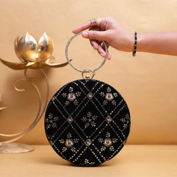 women designer clutches22 Designer Round Ethnic Clutch