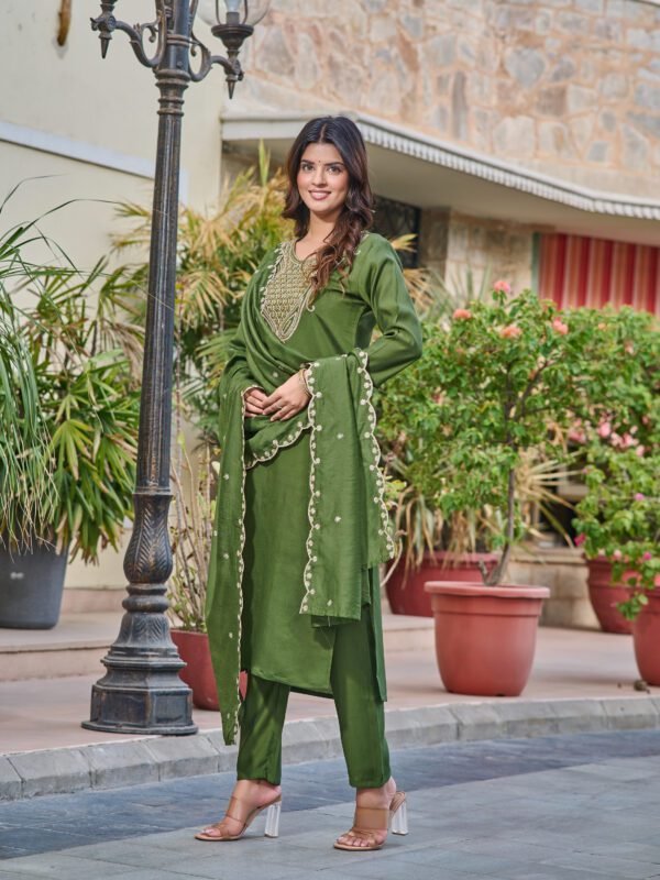 Chanderi Kurti Set8 legant Chanderi Kurti Set with Embroidered Dupatta | Festive Ethnic Wear by My Fashion - Image 9