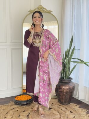 Viscose Rayon Embroidered Kurti Set