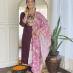 Viscose Rayon Embroidered Kurti Set