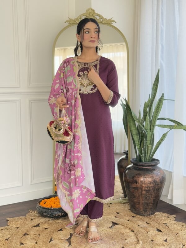 Viscose Rayon Embroidered Kurti Set9 Elegant Elegant Viscose Rayon Embroidered Kurti Set | Kurti with Pant & Dupatta by My Fashion - Image 5