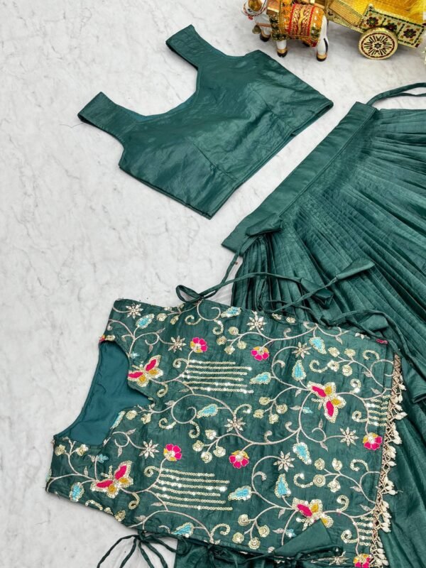 Gold Crush Wedding Lehenga Choli 25