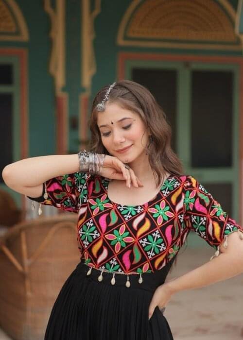 India’s Trusted Online Fashion Store for Ethnic & Western Wear 131 Black Rayon Gown